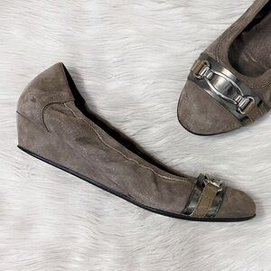 AGL Taupe Gray Suede Slip On Low Wedge Round Toe Ballet Flat Professional Shoes